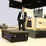 Image - Largest autonomous mobile robot can lift 1 metric ton