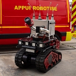 Image - Top Machines Spotlight: The hero of Notre-Dame -- Firefighting robot
