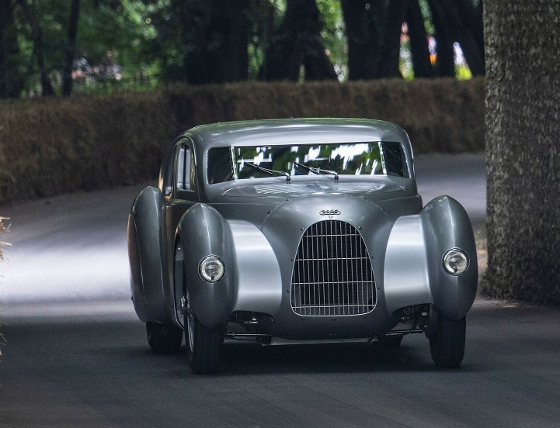 ブリキ製レーシングカーAUTO UNION TYPE−A ブリキ製レーシングカーAUTO UNION TYPE−A
